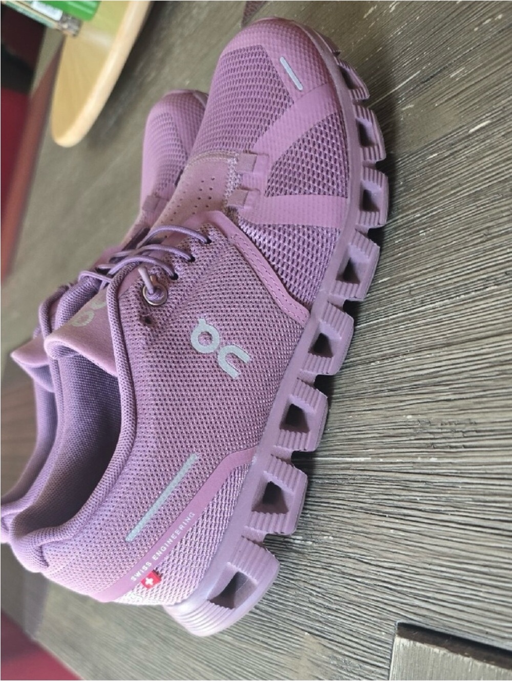 On Running Women's Sneakers In Gobi Cloud 6 Waterproof. Automatic Speed Laces.